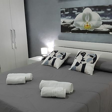 Ch Exclusive Apartments เชฟาลู ภายนอก รูปภาพ